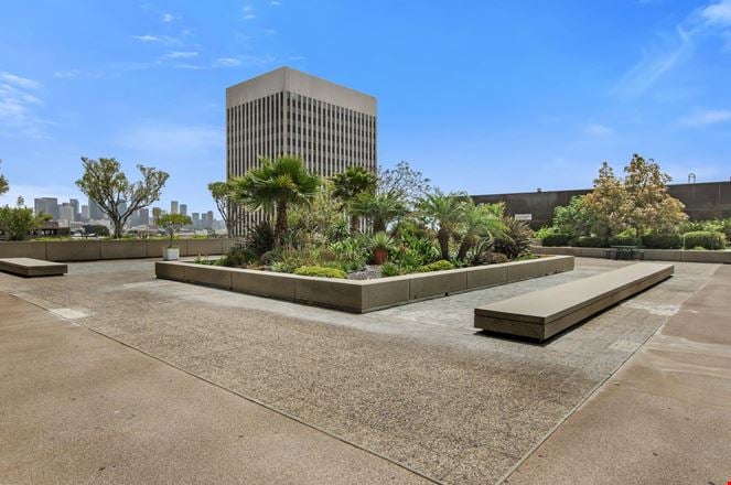 One Park Plaza