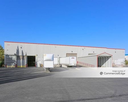 Photo of commercial space at 680 Industrial Drive in Galt