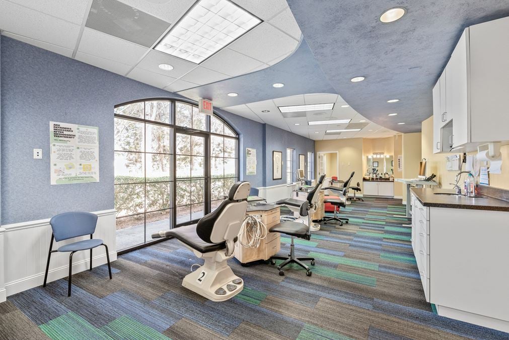8125 Ardrey Kell Rd