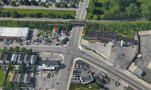 524 Hinman Ave -  1,644+/- SF Unbranded Gas Station