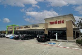 Discovery Bay Shopping Center