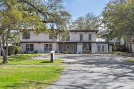 123 Live Oak Ave