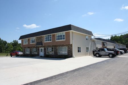 Photo of commercial space at 2648 Medina Rd in Medina