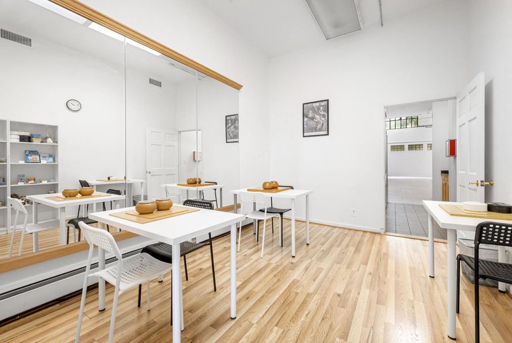 424 West 49th