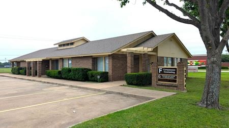 Photo of commercial space at 2214 & 2218 Michigan Ave in Dalworthington Gardens