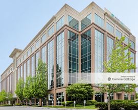 Six Parkwood Crossing
