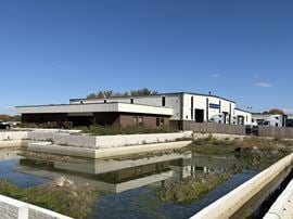 Truck Maintenance Facility & Truck Parking for Sale