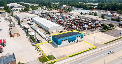 38750 Ford Road, Westland