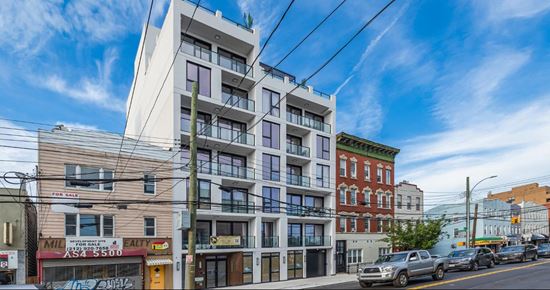 Astoria — 29 Units + 1 Commercial | 100% Free-Market