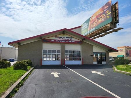 Photo of commercial space at 4535 Coldwater Road in Fort Wayne
