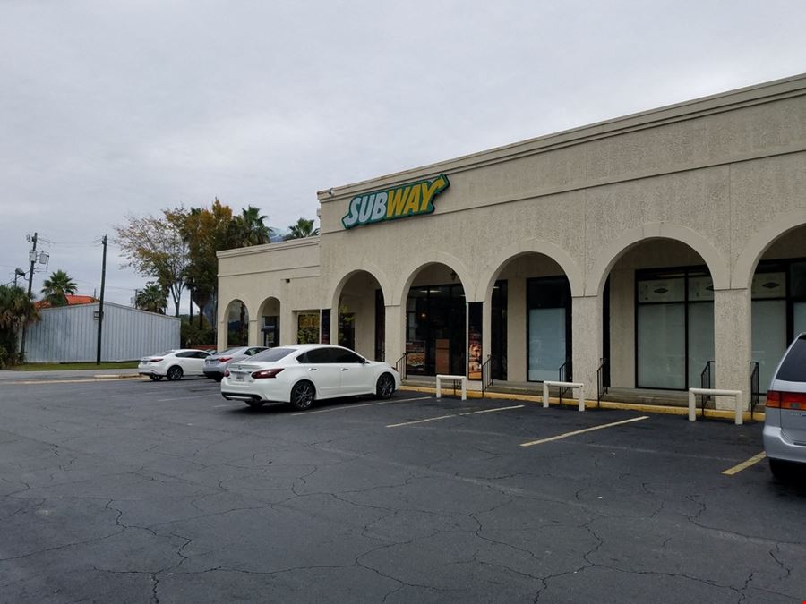 Live Oak Shopping Center