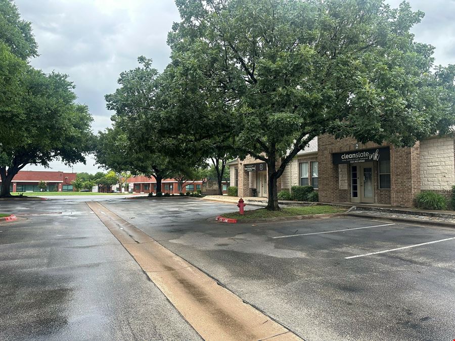 600 Round Rock West Dr #301