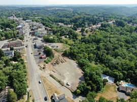 1047 Perry Hwy