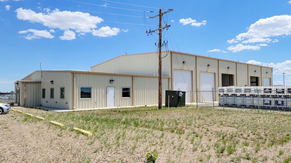 ±25,860 SF Industrial Shop(s) & Office | ±10.72 Acre Stabilized Yard