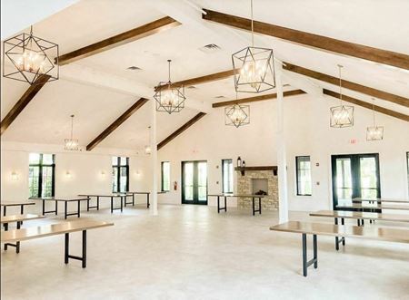 Photo of commercial space at 316 Cedar Street in St. Charles