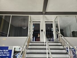 Loft Retail on Western Ave