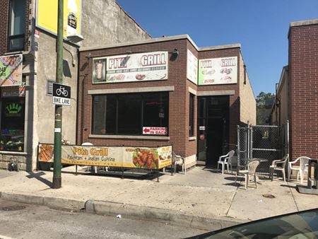 Retail space for Rent at 1241 N Clybourn Ave in Chicago
