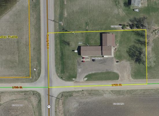 Mcleod County Mn Gis Berry Cam Services - 1948 175Th St, Lester Prairie, Mn | Industrial Space