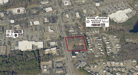 Photo of commercial space at 7601 Purfoy Road in Fuquay-Varina