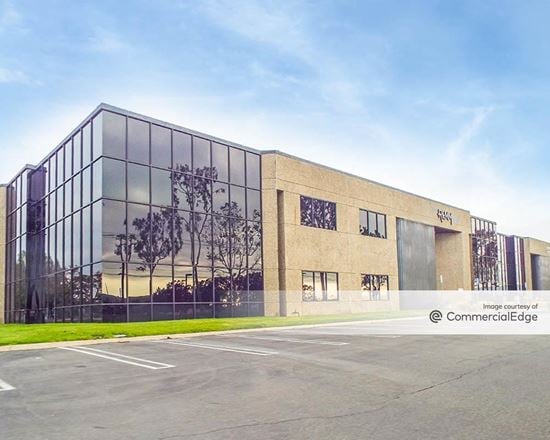 Warner Red Hill Business Park - 15991 Red Hill Avenue