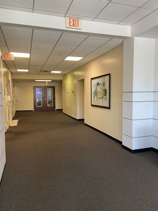 Ellenton Office Sublease - First Month Free!