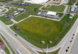 37th & North Broadway | 6.94-Acre Development Site