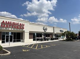 Retail Outlot Space in Jewel-Anchored Center