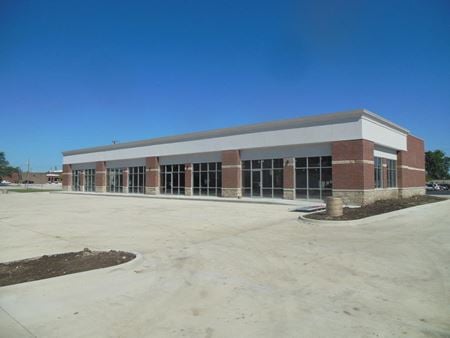 Photo of commercial space at 4015 6th Avenue in Rock Island
