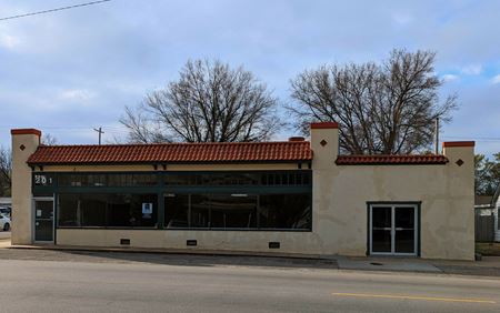Photo of commercial space at 201 W 1st St in Newton