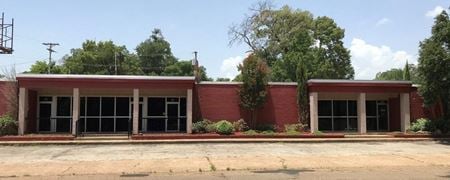 Office space for Rent at 923 Hickory Street in Texarkana