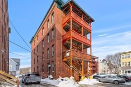 Russell Street Apartments
