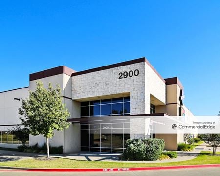 Industrial space for Rent at 2900 E Pioneer Pky in Arlington