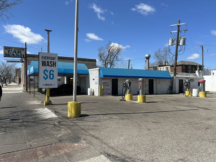 14615 E Jefferson