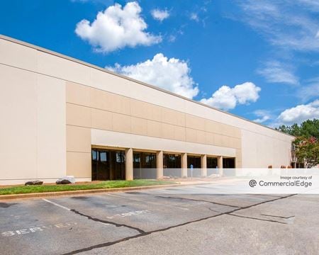 Photo of commercial space at 170 Parkway West in Duncan