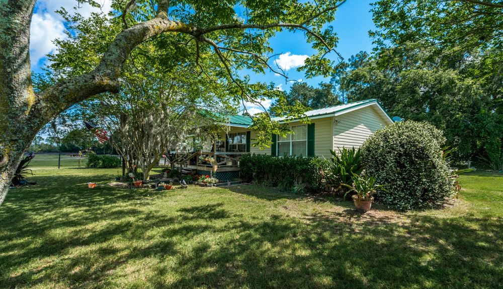 Horseshoe FarmsHorse Farm With Residence 2499 Durrance Lane, Ormond