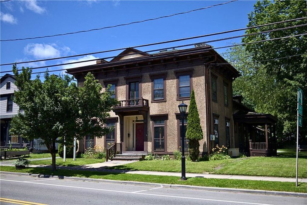 72 Main St