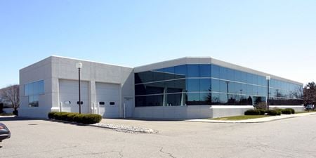 Office space for Rent at 5401 Gateway Centre in Flint