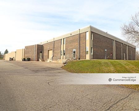 Industrial space for Rent at 5666 Lincoln Drive in St. Louis Park