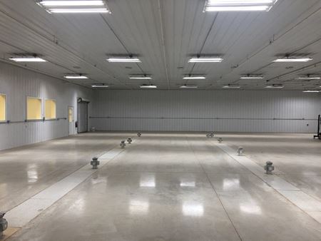 Industrial space for Sale at 1401 Parkland Ct in Champaign