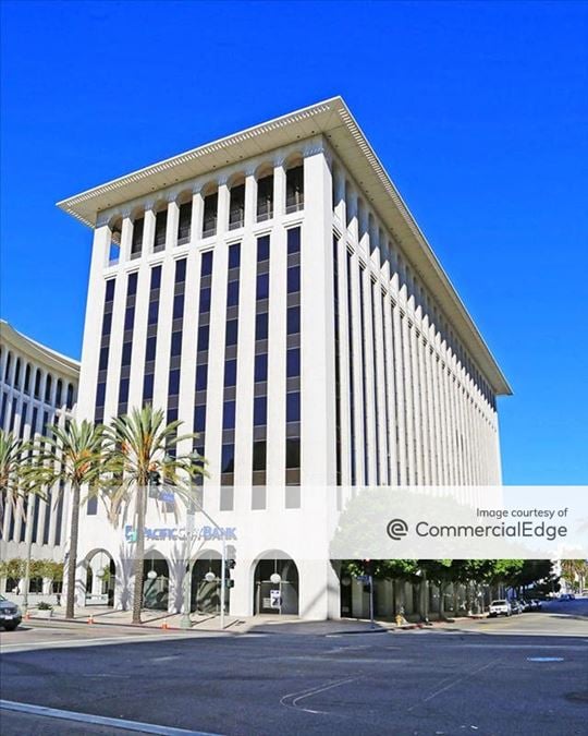 Wilshire Colonnade East