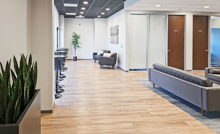 Regus - Sugarland - University Blvd