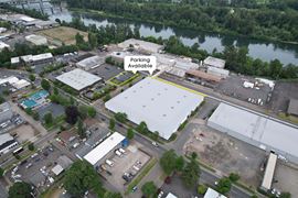 Expansive Warehouse Space in Heart of Salem