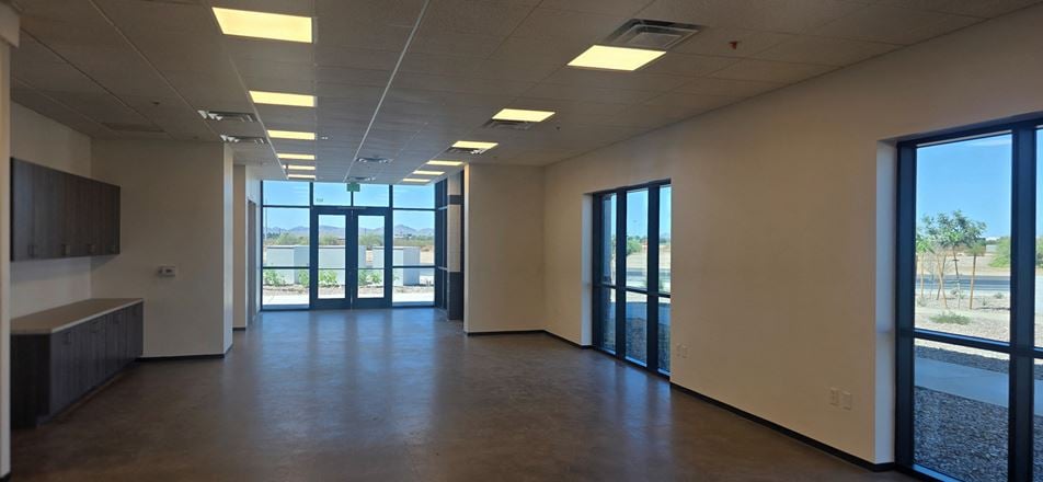 7320 E Pecos Rd, Bldg 11, Ste 121
