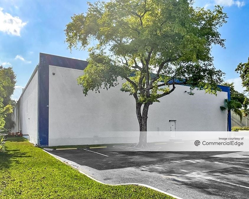 This organization is also known as sub part of glenbrook. 508 South Military Trail, Deerfield Beach industrial Space For Lease