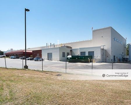 Industrial space for Rent at 1916 Piedmont Hwy in Greenville