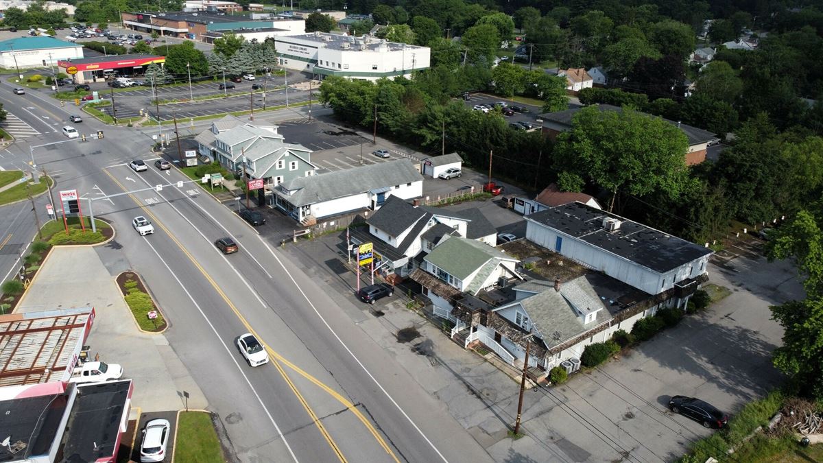 Retail/Office with 3 Apts. - Mixed Used Investment Opportunity