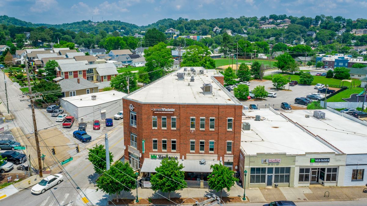 325 Cherokee Blvd