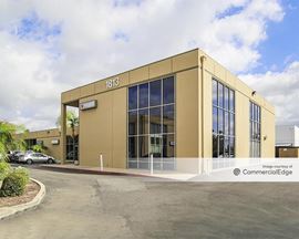 Freeway Business Plaza - 1805, 1809 & 1813 East Dyer Road