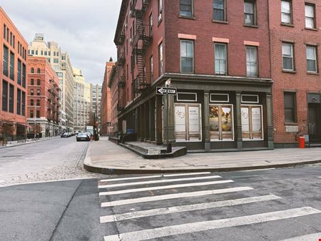Retail space for Rent at 27 Desbrosses Street in New York