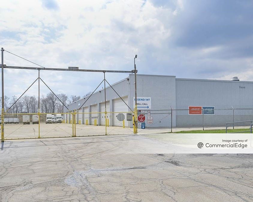 2100 Highland Road